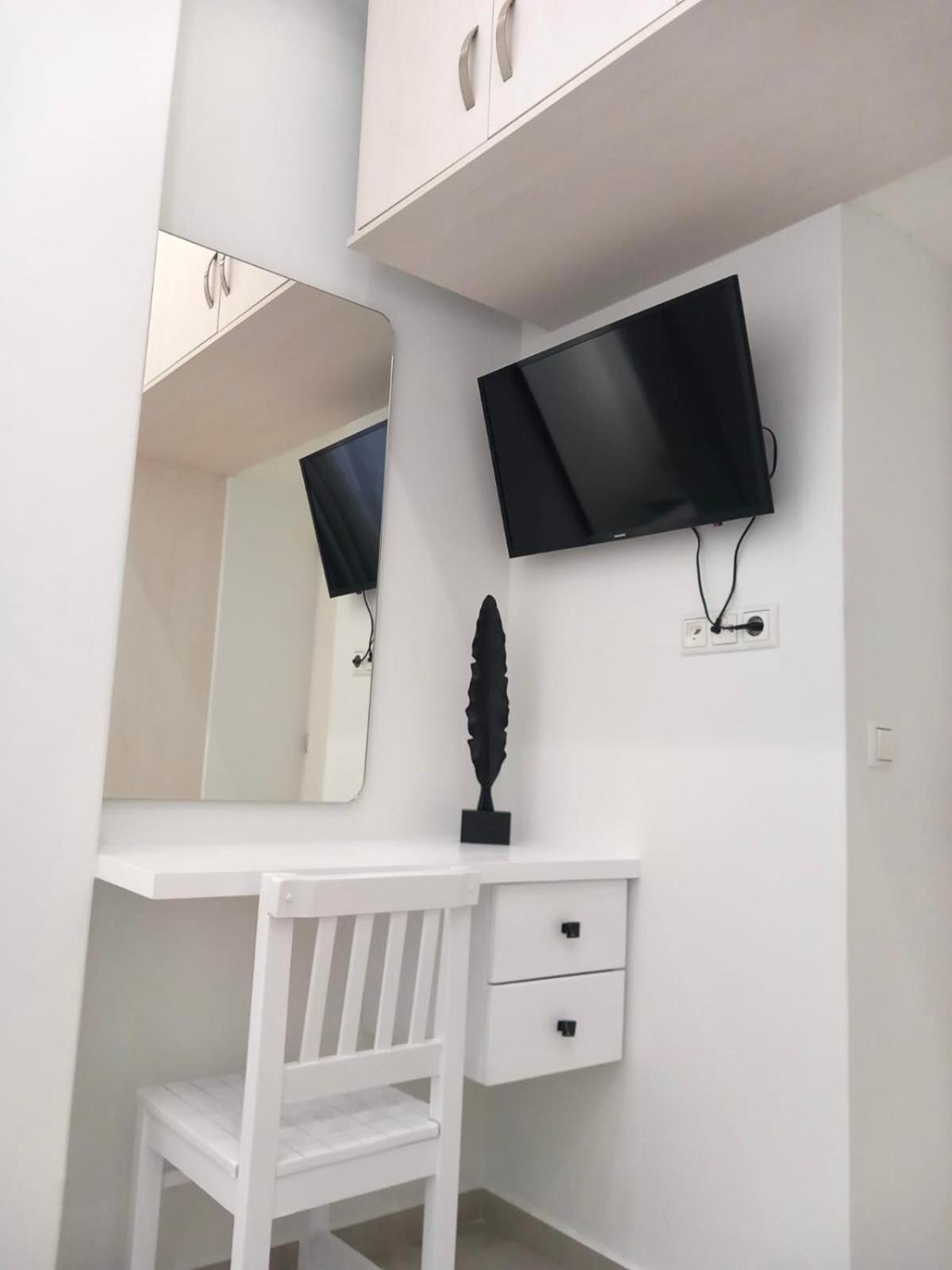 Apartment In The Centre For 4 People Naxos City エクステリア 写真