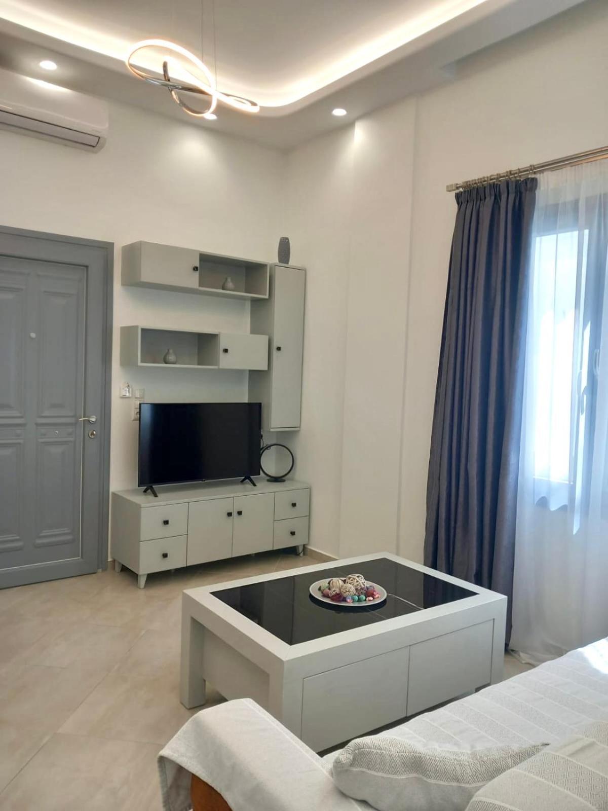 Apartment In The Centre For 4 People Naxos City エクステリア 写真