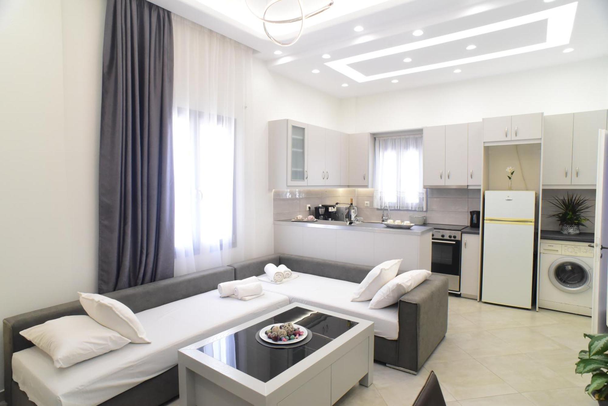 Apartment In The Centre For 4 People Naxos City エクステリア 写真