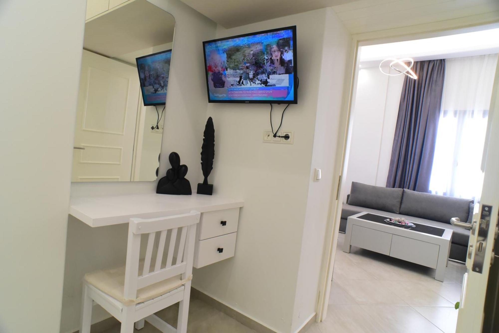 Apartment In The Centre For 4 People Naxos City エクステリア 写真