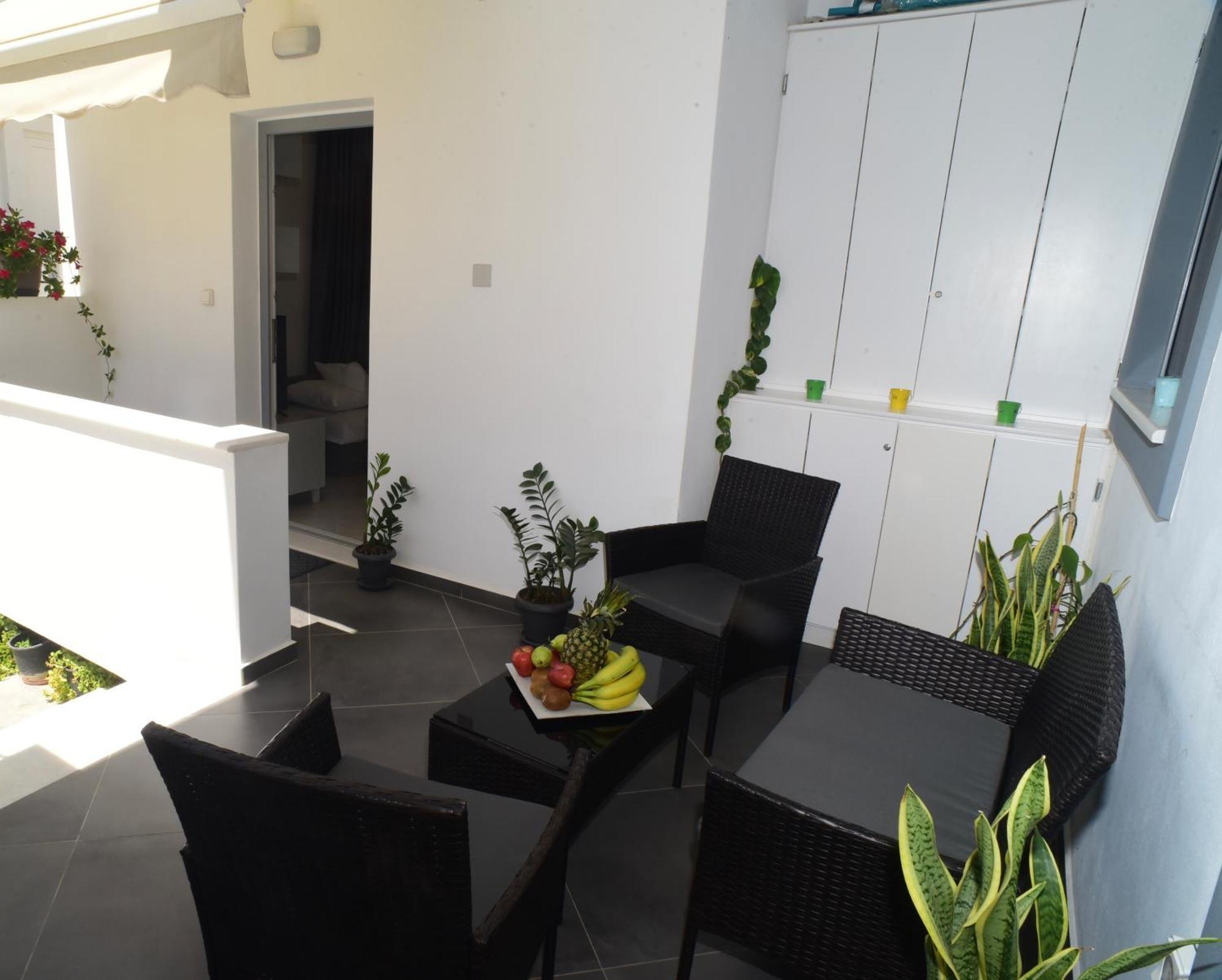 Apartment In The Centre For 4 People Naxos City エクステリア 写真