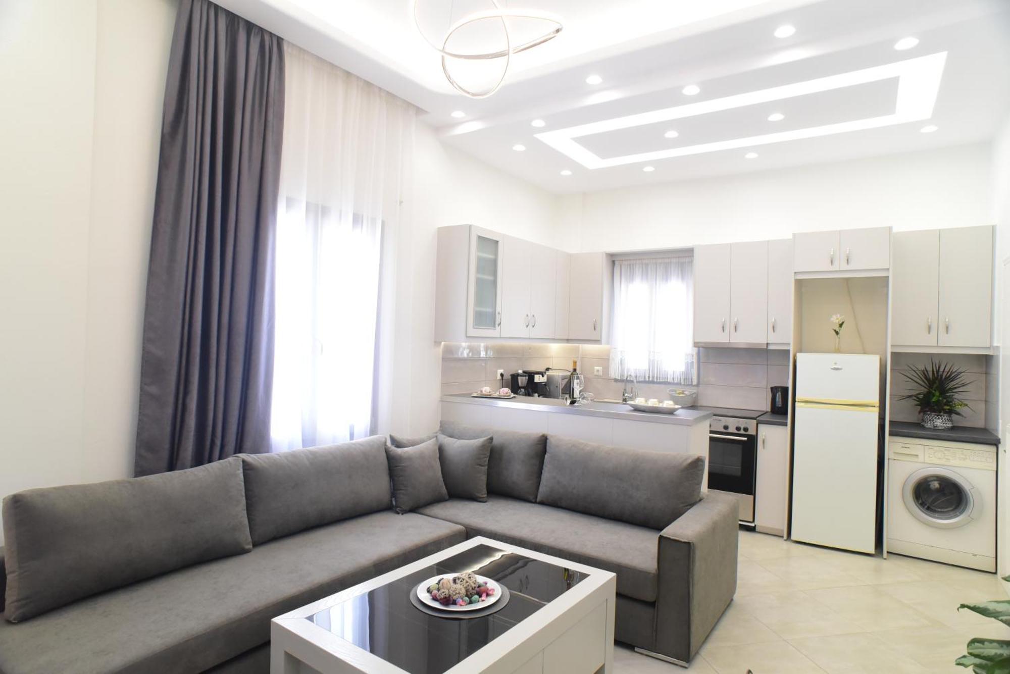 Apartment In The Centre For 4 People Naxos City エクステリア 写真
